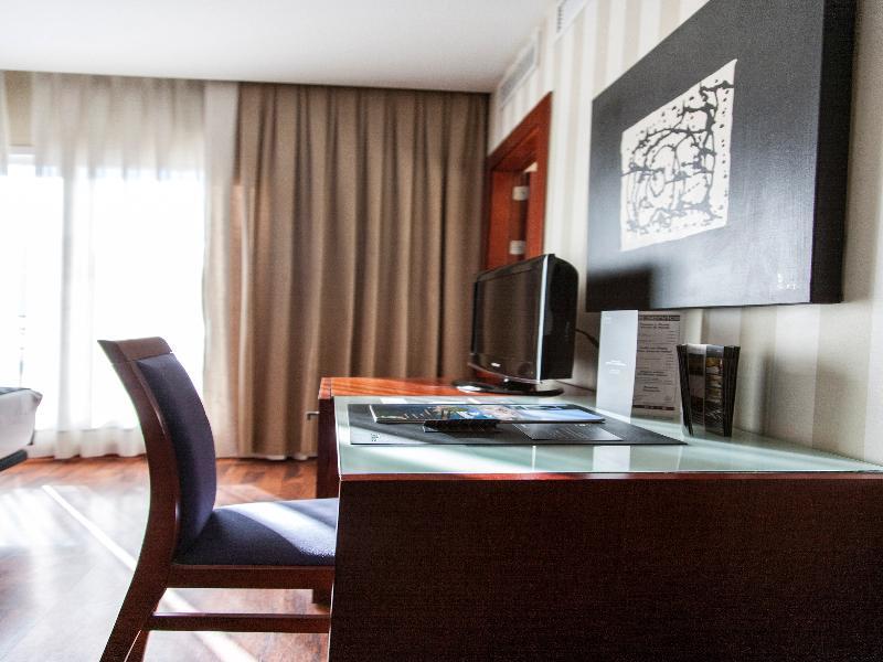 Zenit Malaga Hotel Bagian luar foto