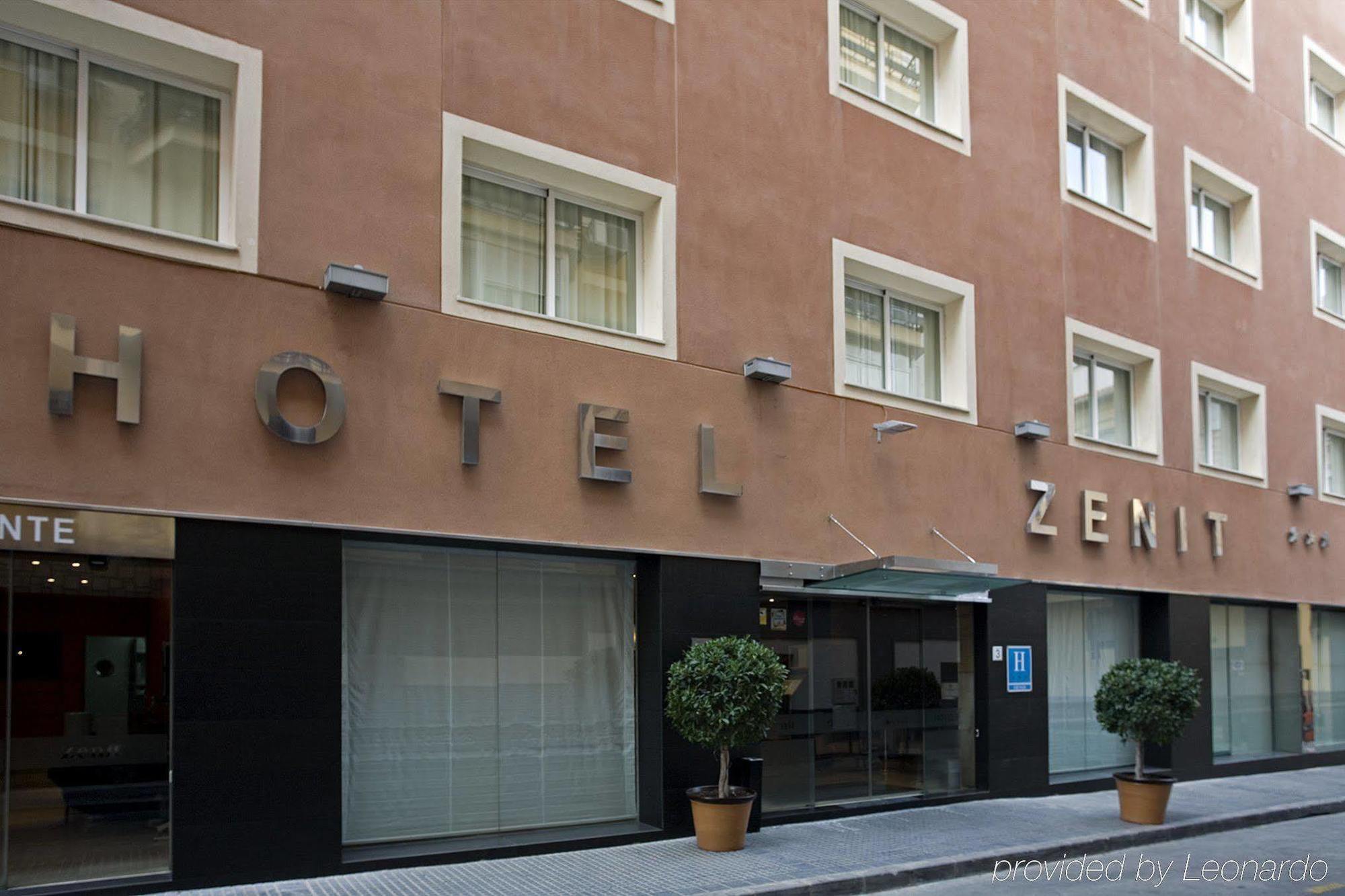 Zenit Malaga Hotel Bagian luar foto