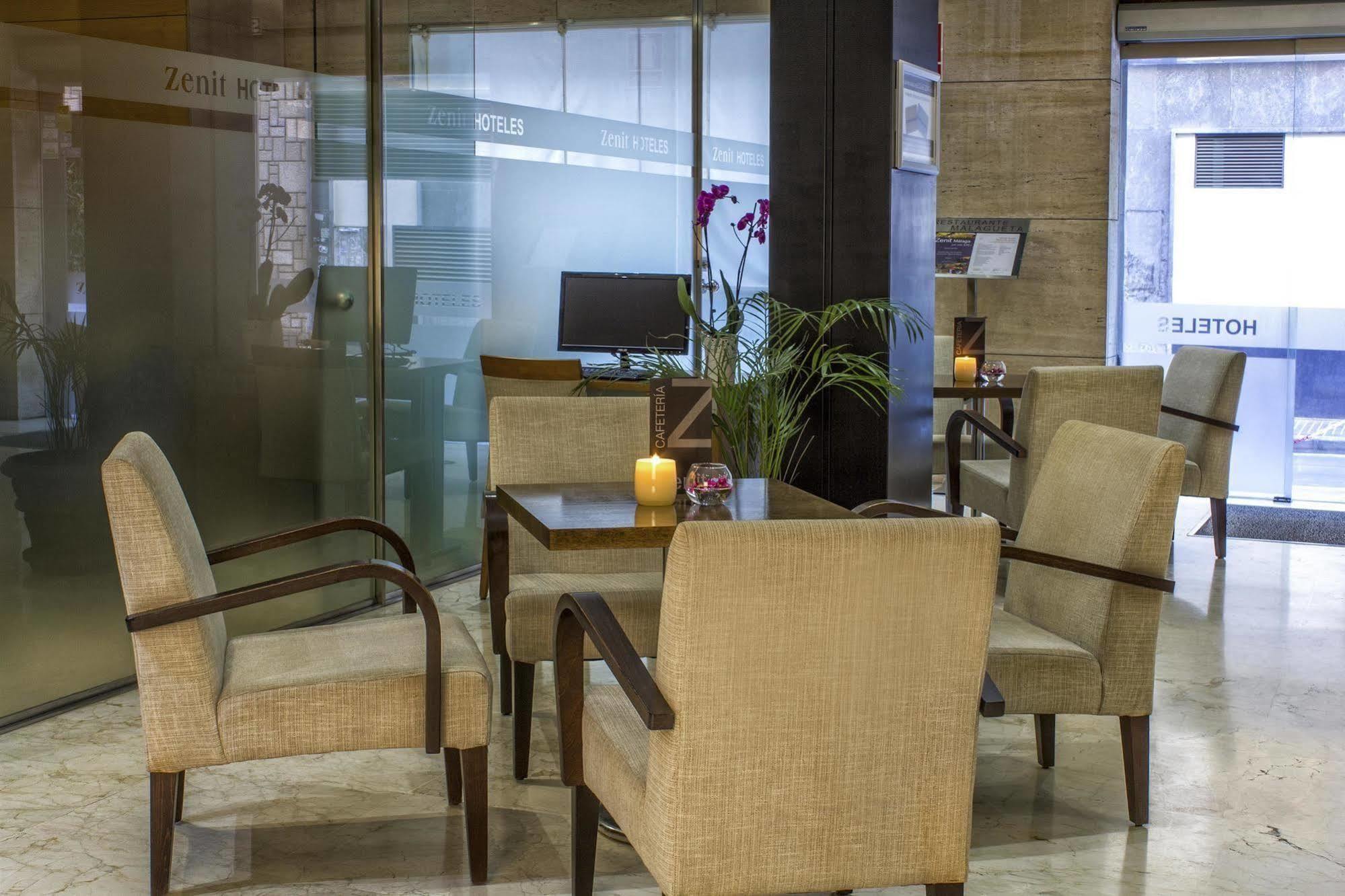 Zenit Malaga Hotel Bagian luar foto