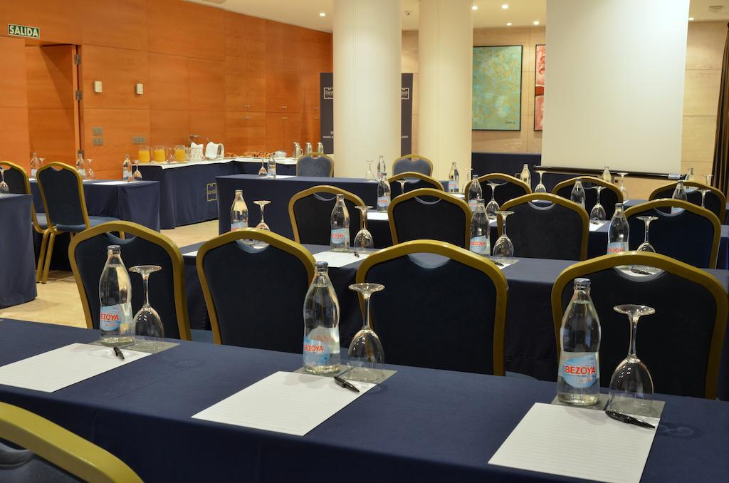 Zenit Malaga Hotel Bagian luar foto